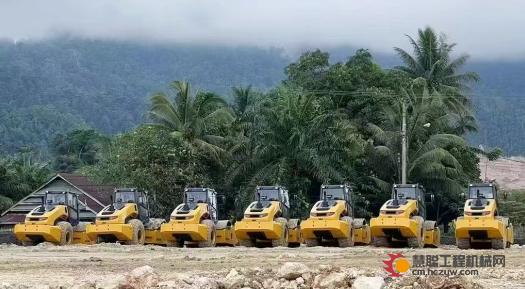 矿山道路“守护者”：柳工压路机开启高效降本新征程