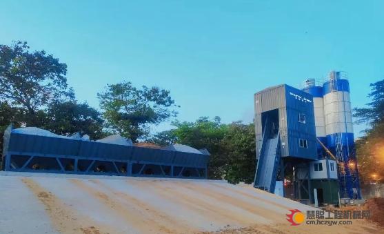 山推混凝土搅拌站助力科特迪瓦道路建设